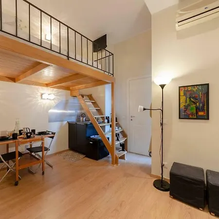 Altido Cosy Apt Perfect For Couples Near Piazza De Ferrari Semesterbostad *