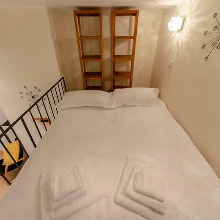 بيت للعطل Altido Cosy Apt Perfect For Couples Near Piazza De Ferrari جنوة