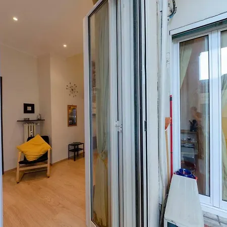 Altido Cosy Apt Perfect For Couples Near Piazza De Ferrari *